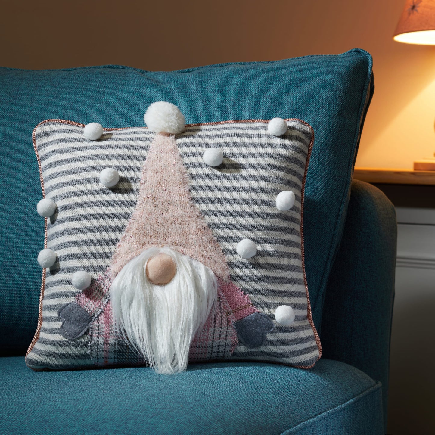 Gonkert Cushion Pink