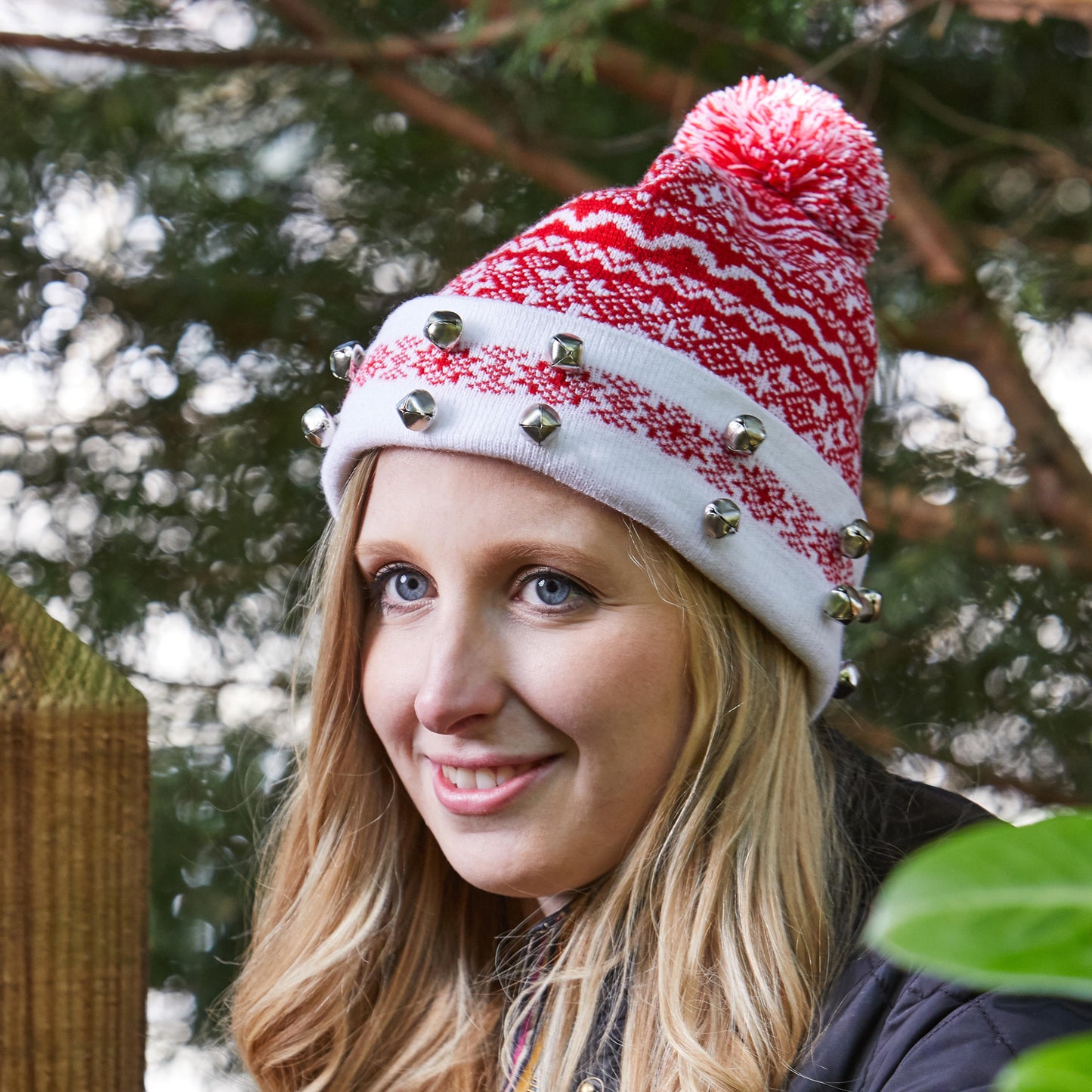 Vianočná party čiapka s roľničkami ⸱ Flash! Fairisle