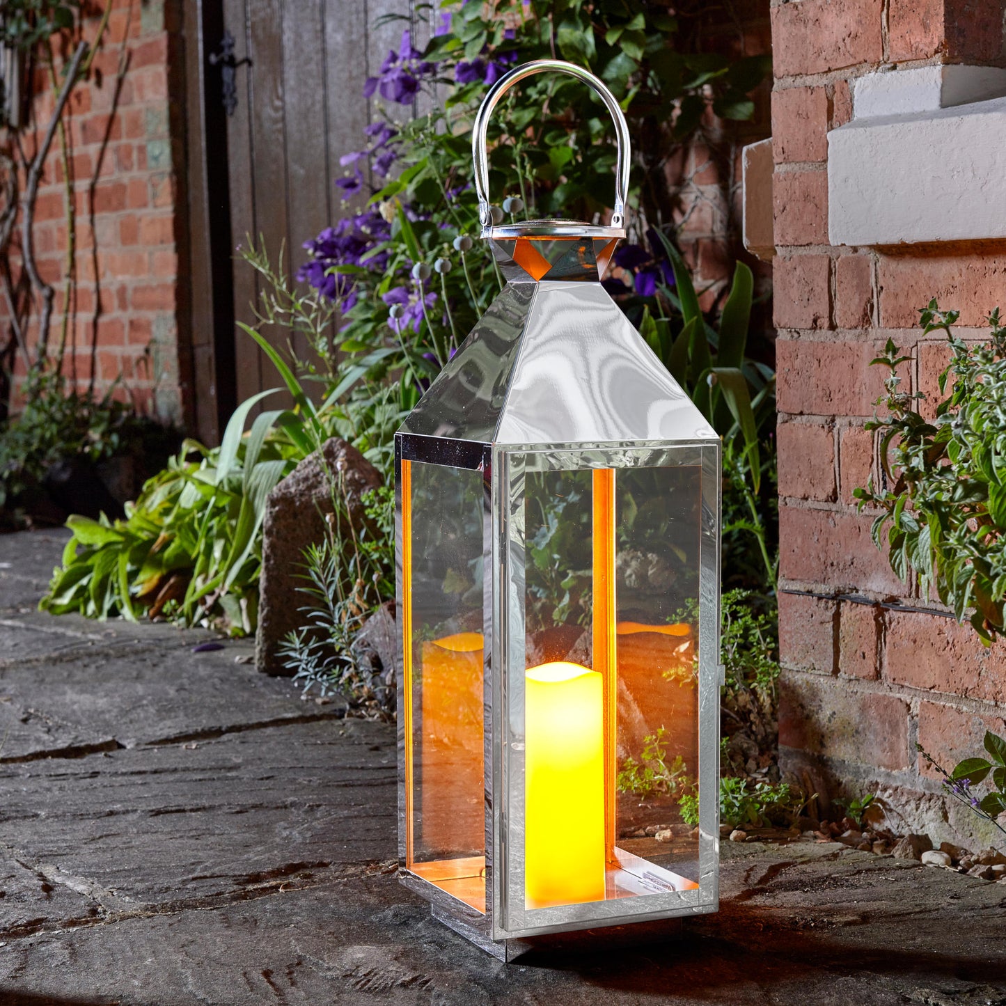 Veľký nerezový lampáš ⸱ Stockholm Jumbo Lantern