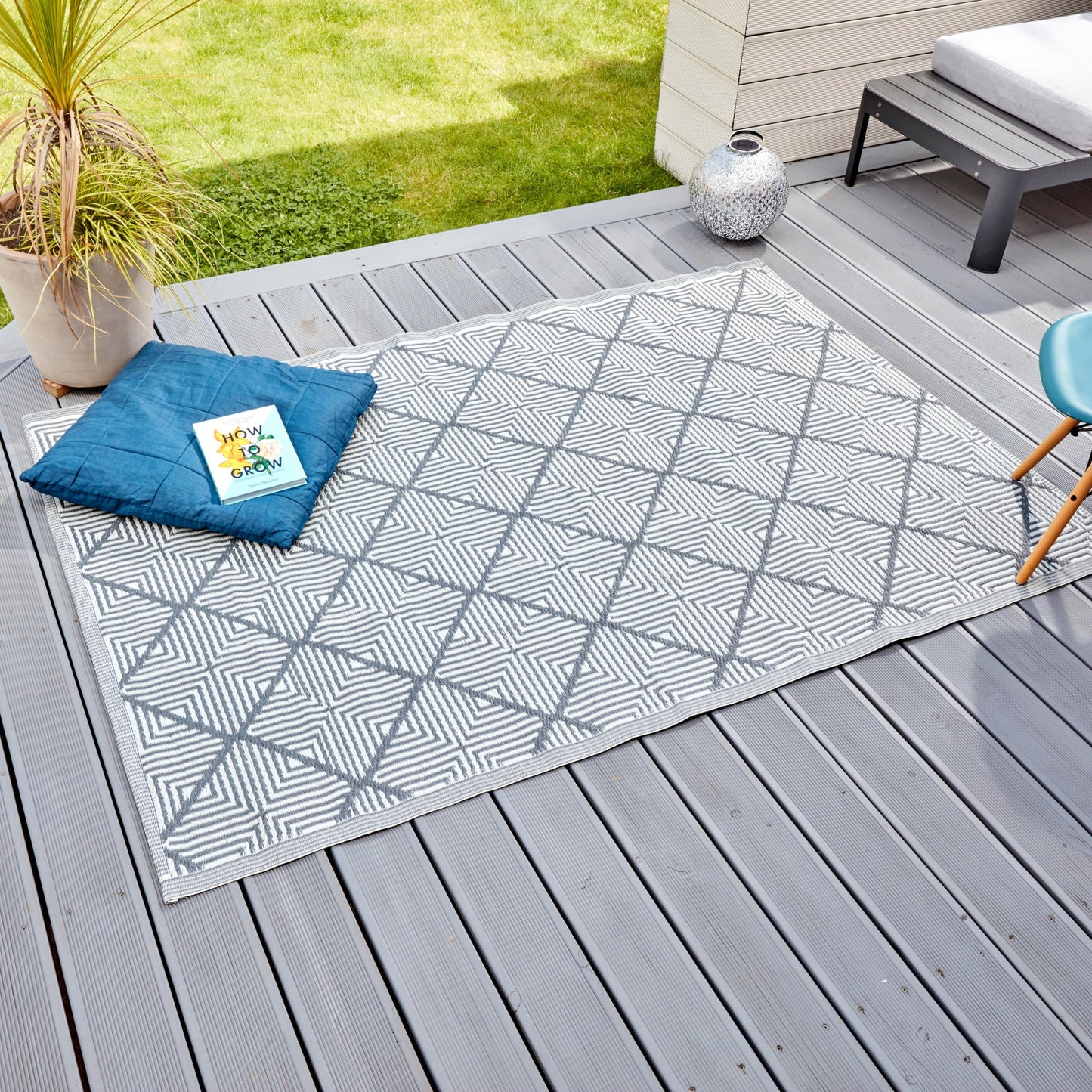 Koberec do exteriéru 150x210cm ⸱ Alexandria Jumbo Alfresco