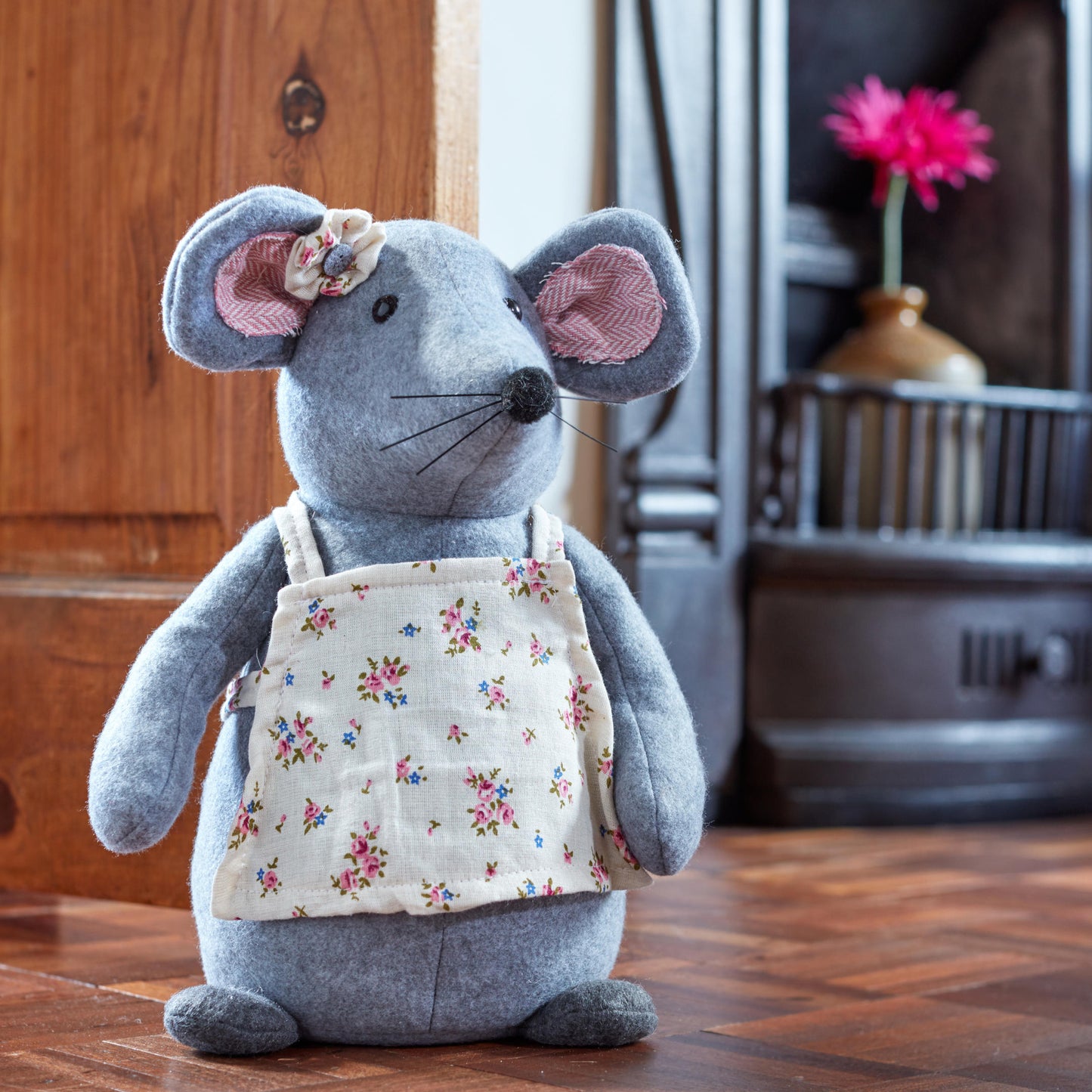 Zarážka do dverí ⸱ Mrs Mouse