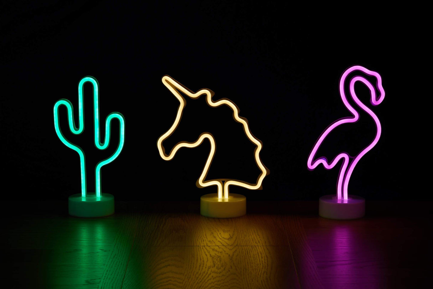 Neon Decor - trojica dekoračných LED lámp s neónovým svetlom od Eureka Lighting