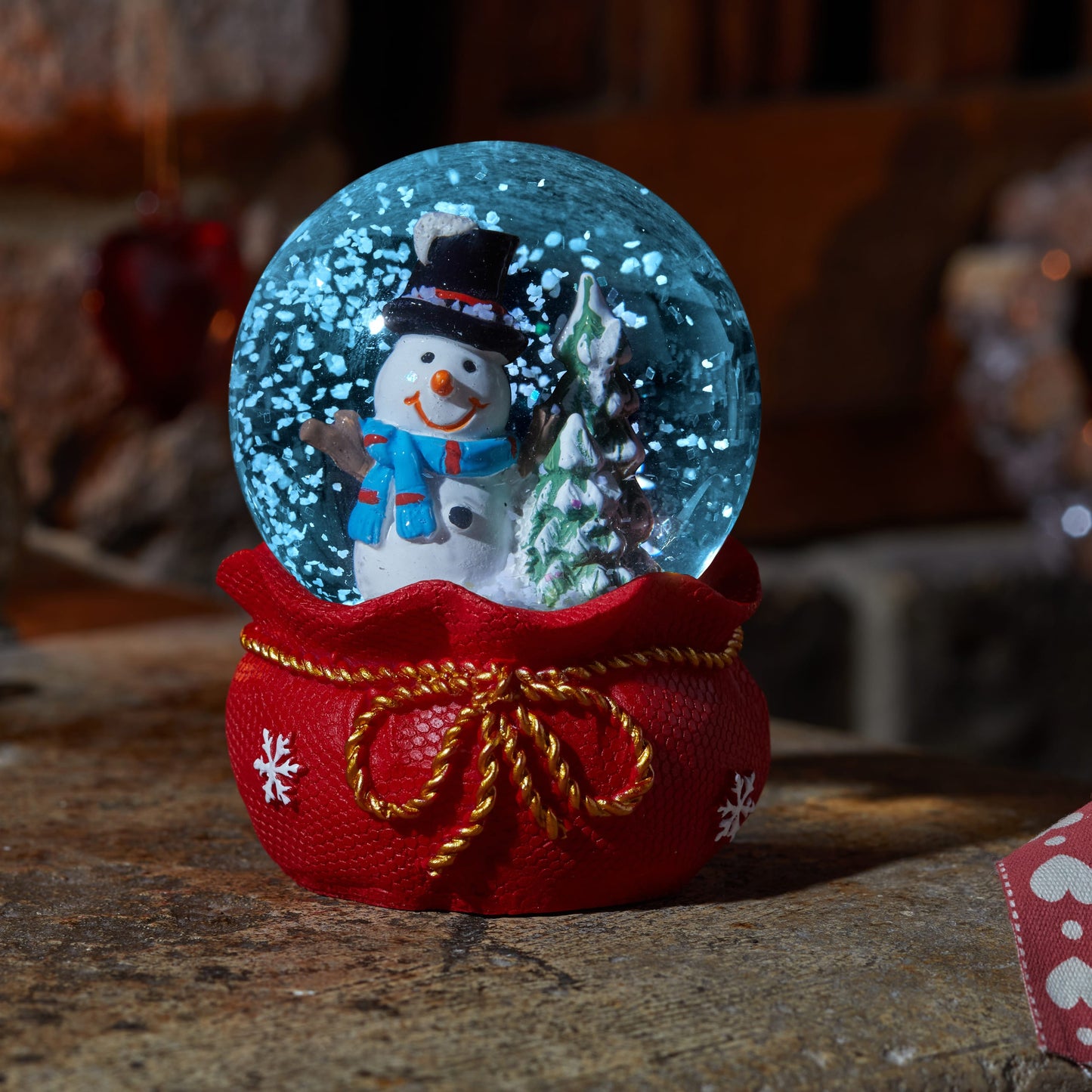 Vianočné snežítka s osvetlením (sada 3ks) ⸱ Red Velvet Snow Spheres 6cm