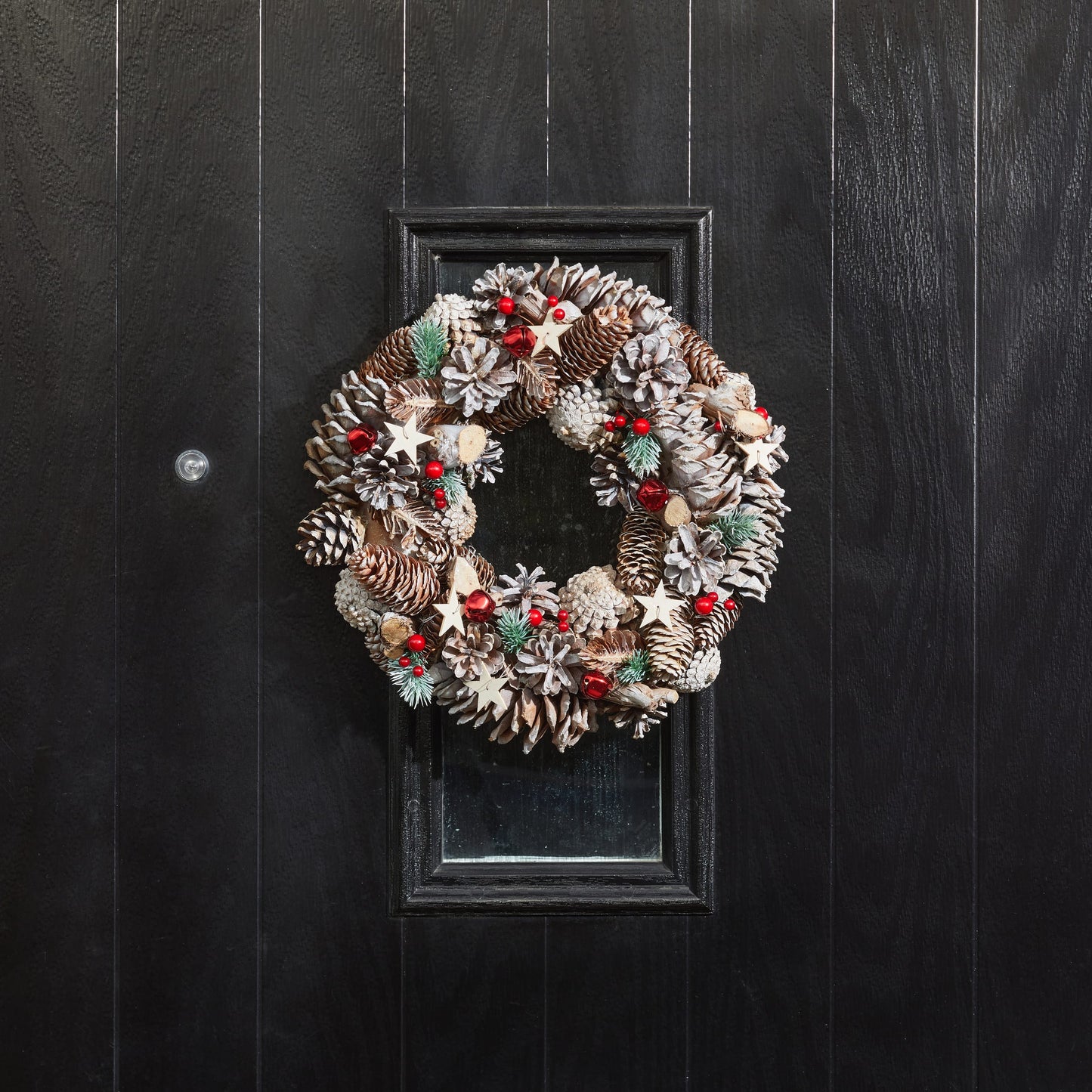 Vianočný veniec na dvere ⸱ Frost Star