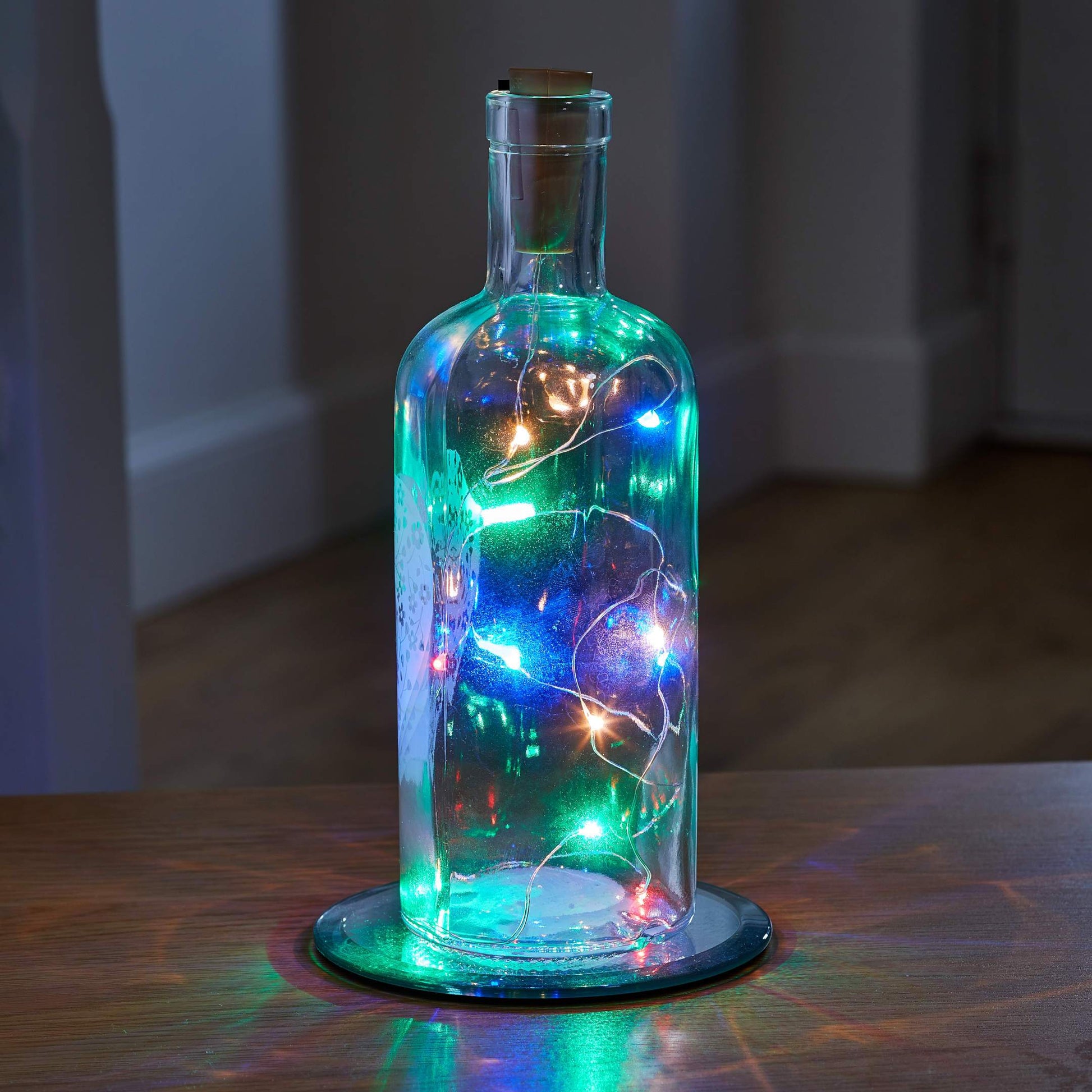 Dekoračná LED reťaz Bottle It! Multicoloured od Eureka Lighting vo fľaši