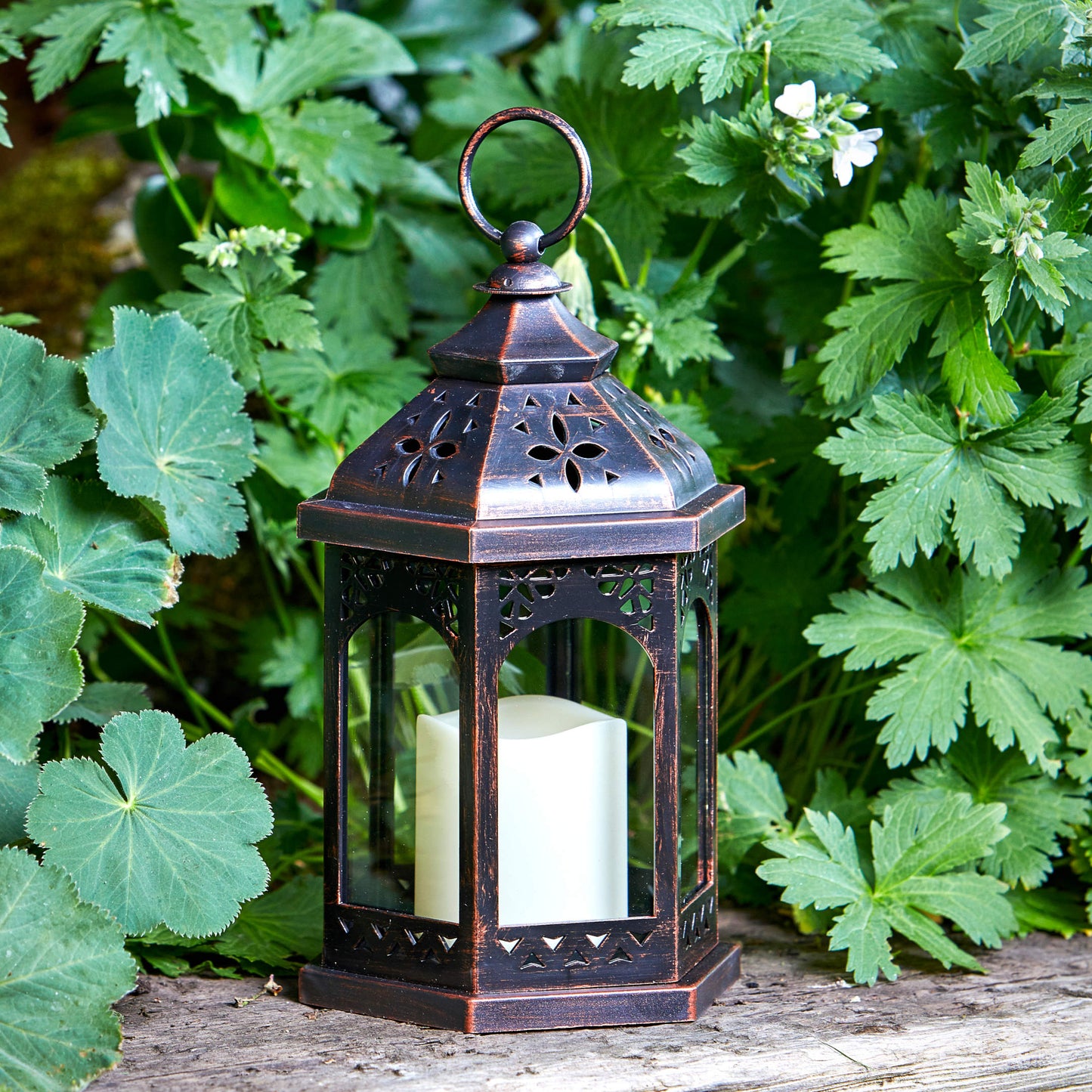 Lampáš s LED sviečkou ⸱ Maroc Lantern