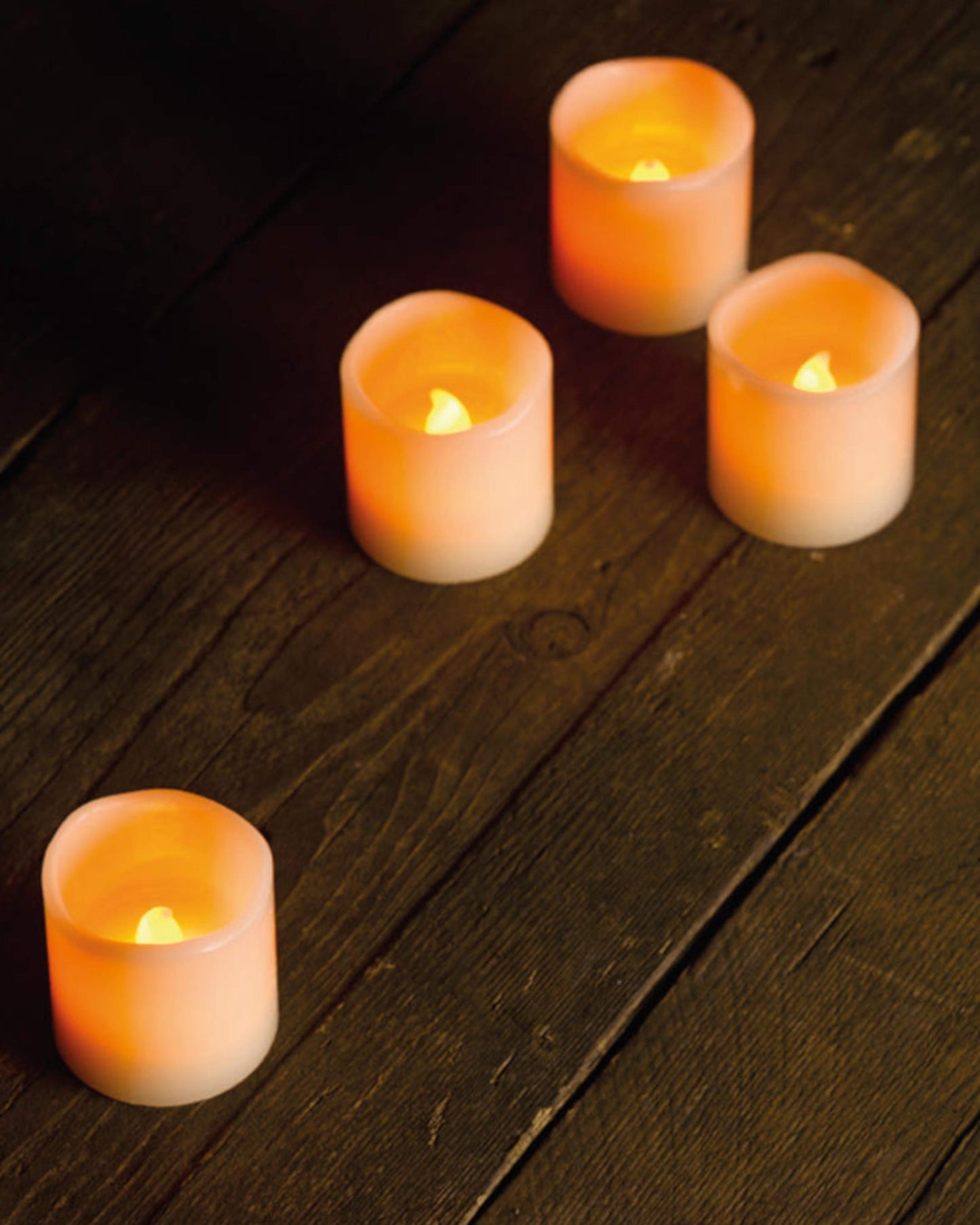 Valcová mini LED sviečka (sada 4ks) ⸱ Flameless LED Candles