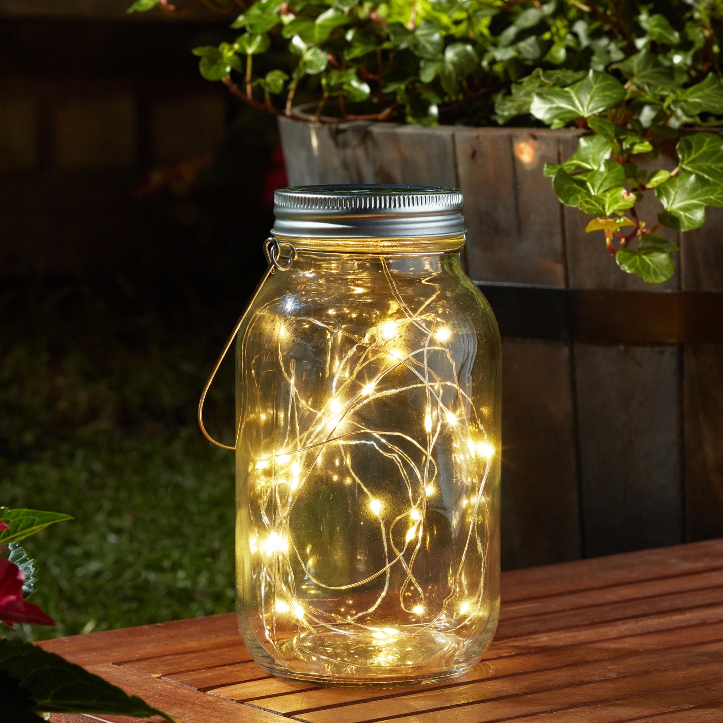Lampáš s LED osvetlením ⸱ Firefly Décor Jar